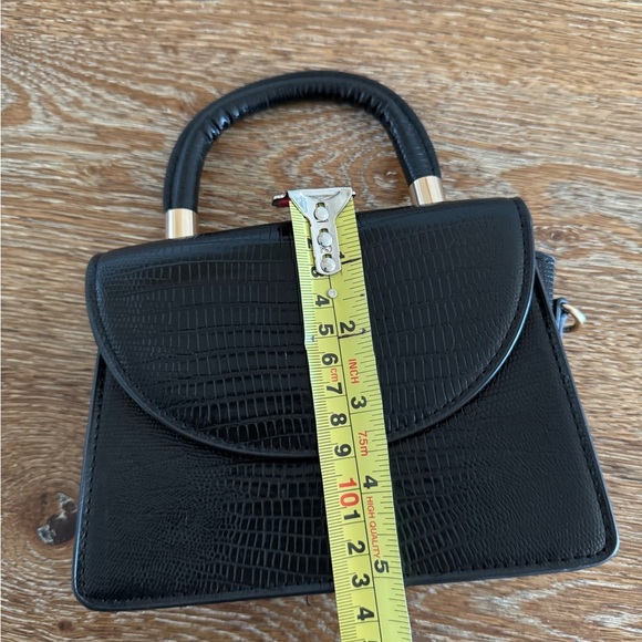 Mango Mini Black Crocodile Purse - Picture 4 of 6